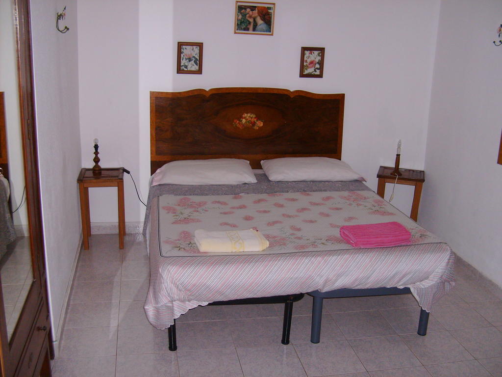 Bed and Breakfast Bed&Breakfast 5 Di Spade Gioiosa Marea Zimmer foto